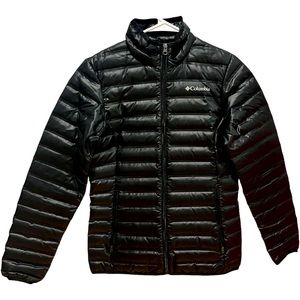 Lightweight Women’s Columbia Jacket